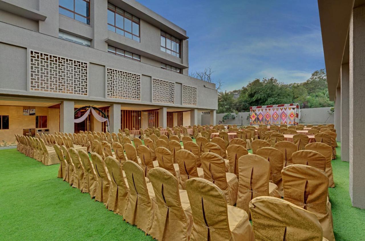 The Fern Leo Resort & Club - Junagadh, Gujarat Екстериор снимка